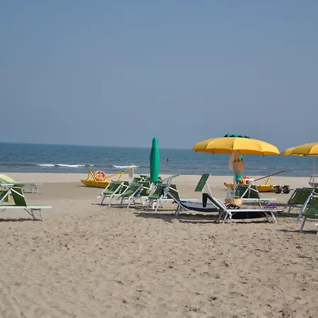 Residenza Novalba 公寓 *